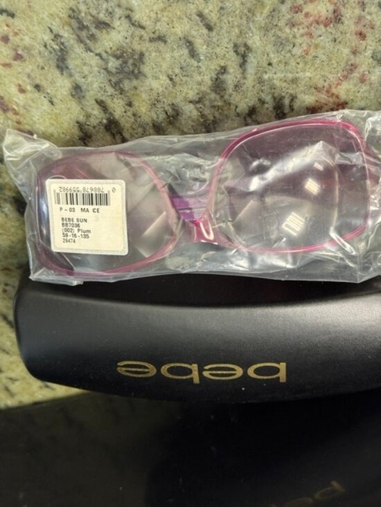 Bebe Sunglasses BB7056 Deep Plum Gradiant Sunglasses Size 59-16-135 - NWT main image 5
